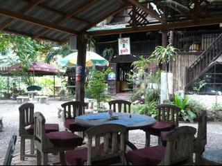 The Pub Guesthouse 清邁 外观 照片
